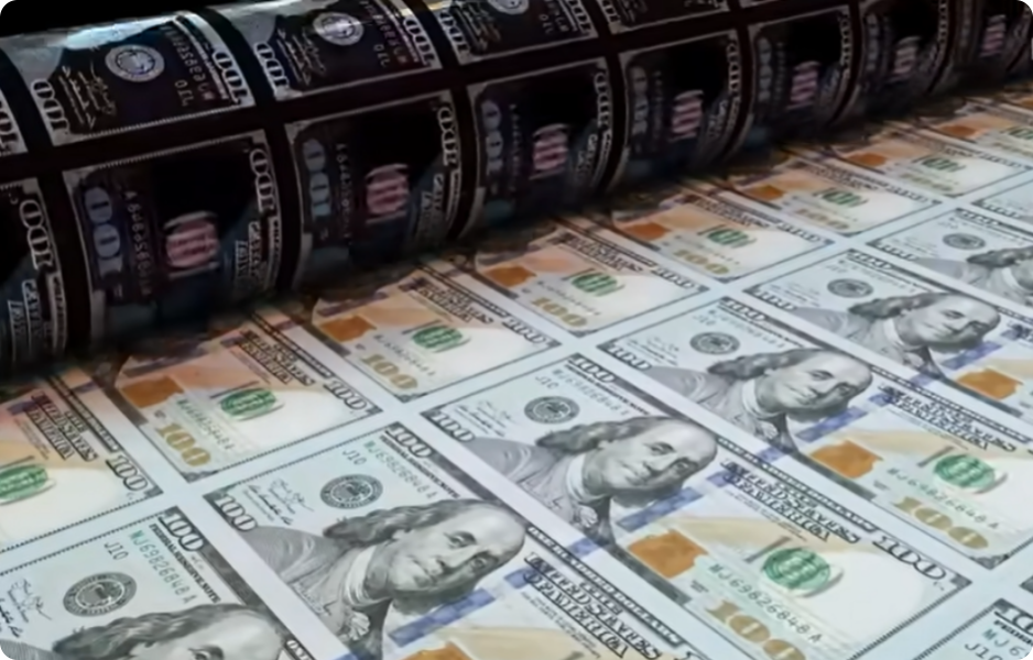 Státní dluh USA vzrostl na 35 800 miliard dolarů