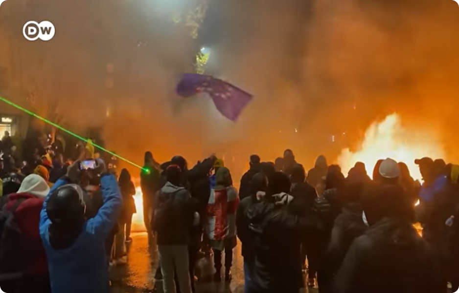 Gruzínský premiér slíbil, že v zemi k ukrajinskému Majdanu nedojde